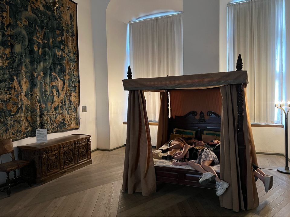 Krongborg Castle, BUT students napping in a castle bed